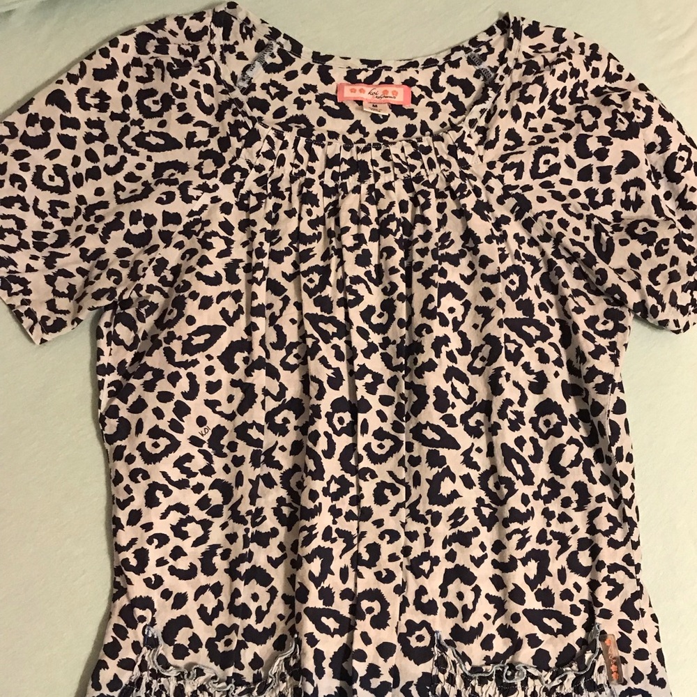 Scrub top